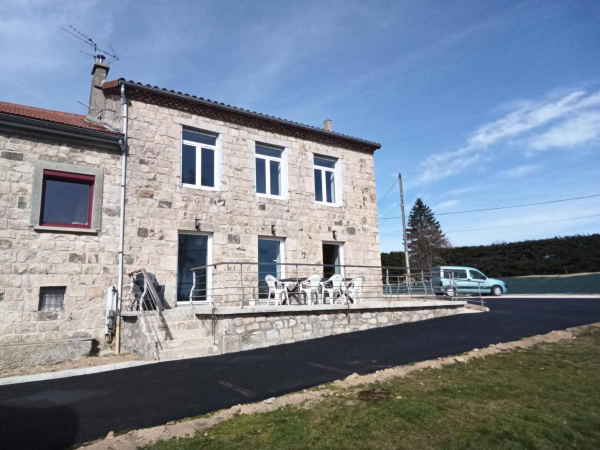 La Bonne Adresse Hotel Sainte-Sigolene Exterior photo